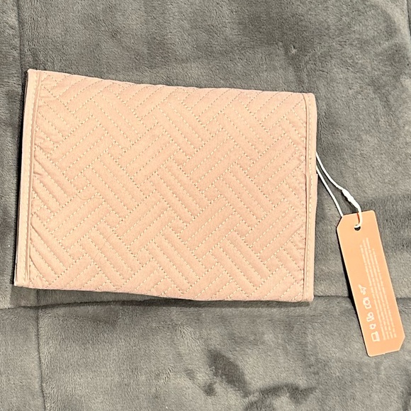 NWT BAGSMART Travel Jewelry Organizer Medium Soft pink - Picture 5 of 8